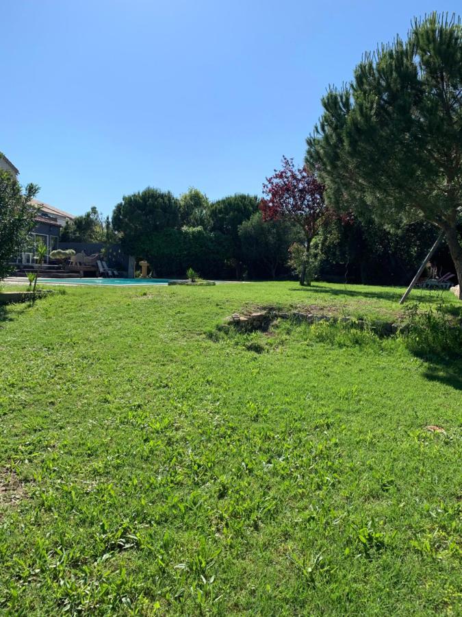 Le Jardin De Lacoste Narbonne Exteriör bild